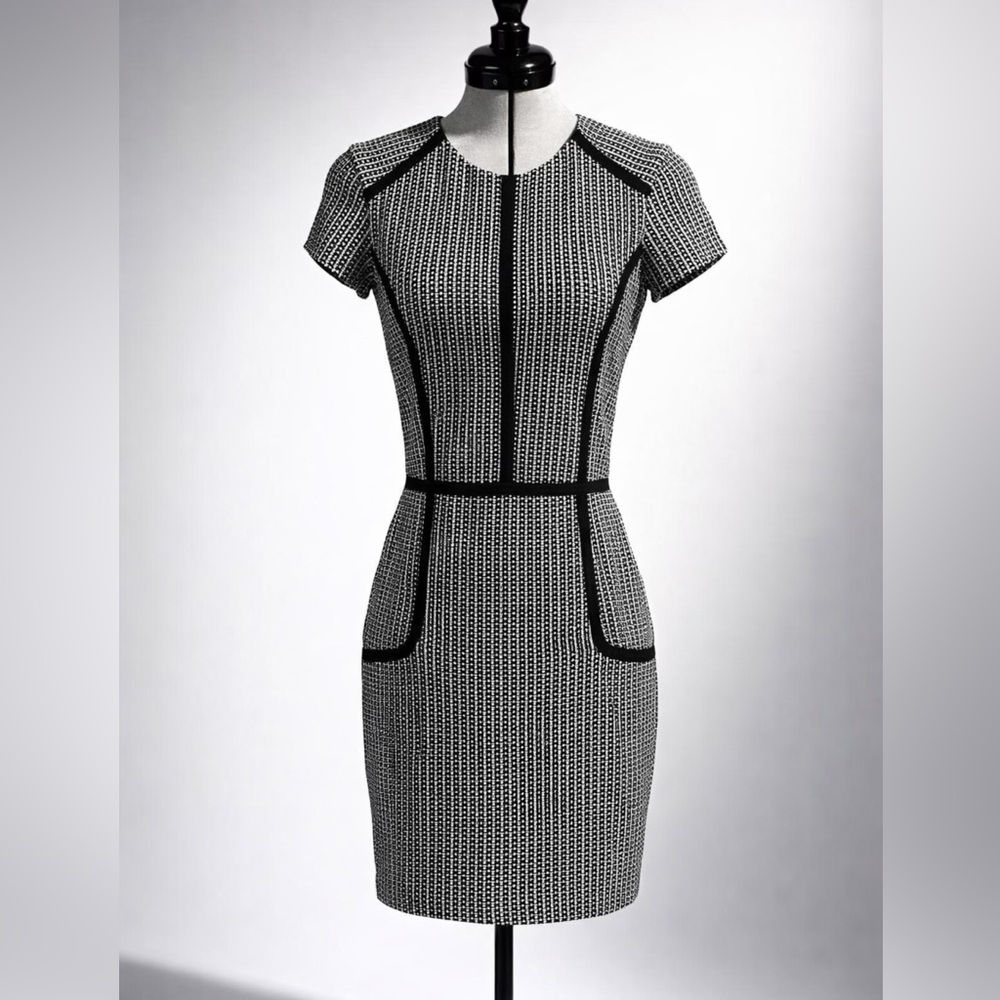 Parker Short Sleeve Midi Dress, accent piping, b/w Pattern, SzS, EUC